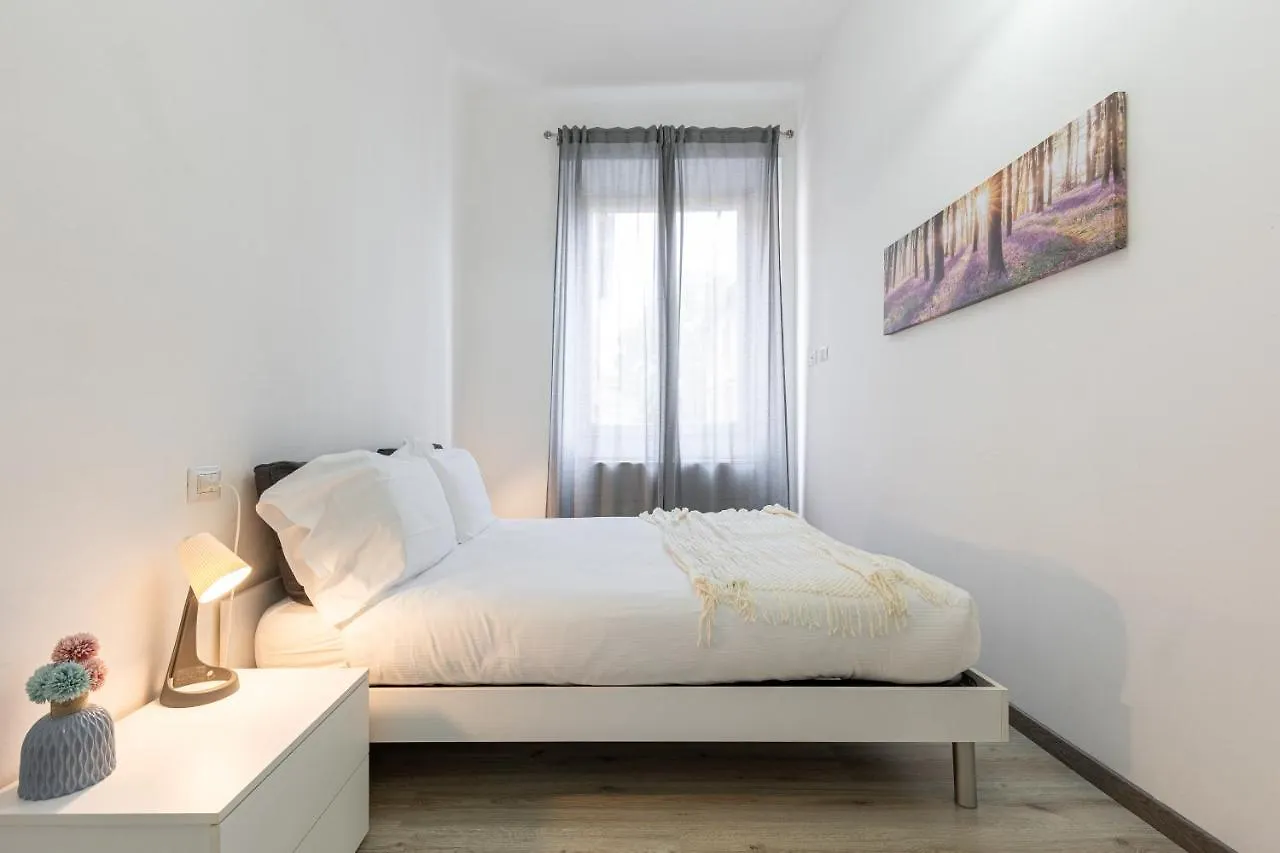 Espinasse Apartment Milan